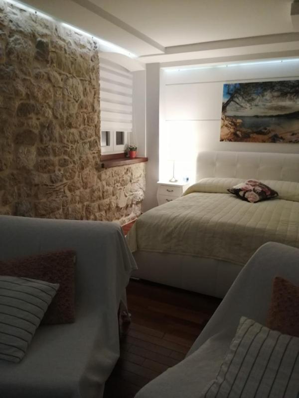 V&M Luxury Studio Pag Town Esterno foto